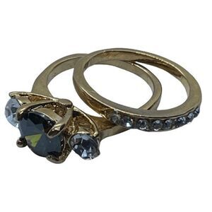 Set of 2 Size 7 Stackable Gold Tone White & Green Rhinestone Rings